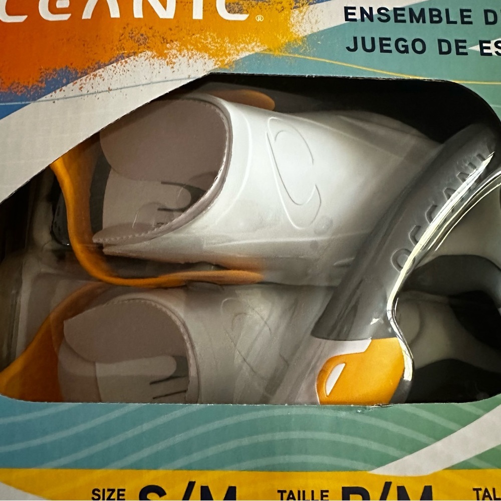 Oceanic Adult Snorkeling Set Snorkel Mask Flippers & Bag Small/ Medium Brand New - Picture 3 of 10